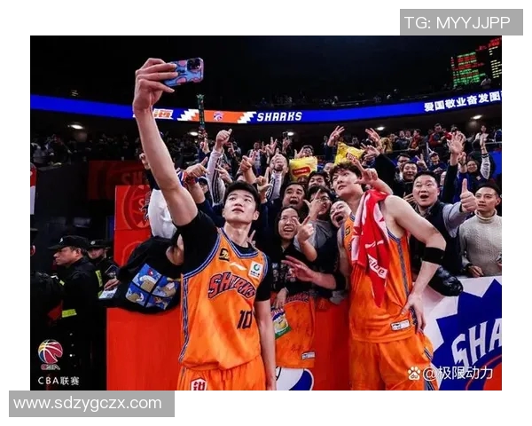 四川男篮迎战上海队CBA赛季激战即将上演球迷期待精彩对决